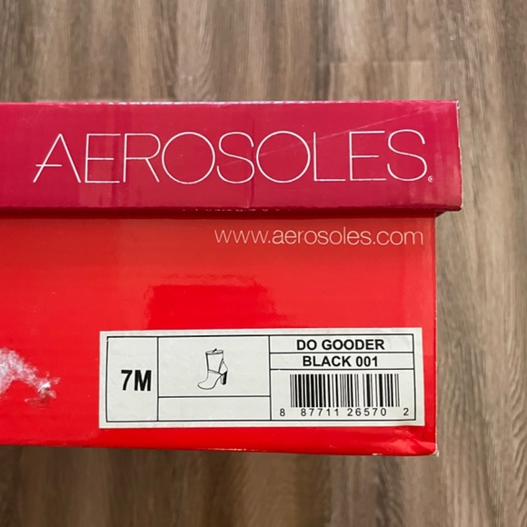 Brand new boots - Picture 6 of 14